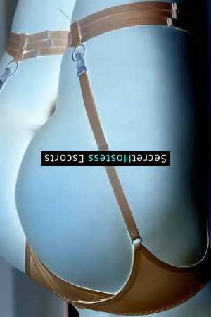 28 year old Escort in Los Angeles CA Experience Unforgettable Passion with Lauren - The Silicon 