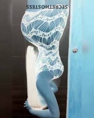 26 year old Colombian Escort in San Fernando Valley CA ???? ???hot latina