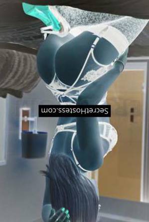 30 year old Caucasian Escort in Montreal Stacy, Independent