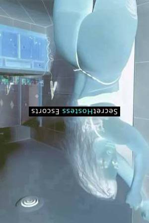 28 year old American Escort in Charleston WV Supreme Sweetheart The American Escort of Your Dreams