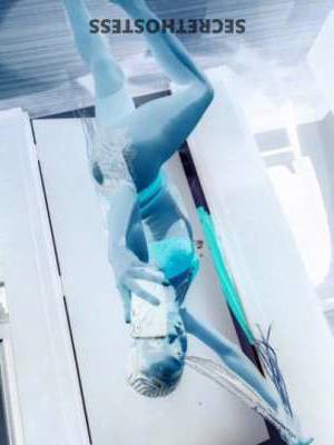21 year old Dutch Escort in Milwaukee WI Milwaukee Escort Wanna Play? Delightful 21-Year-Old Dutch 
