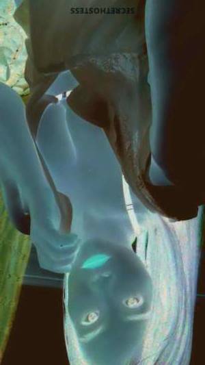 24 year old Asian Escort in Dubai Skilled Sensual Healing Provider