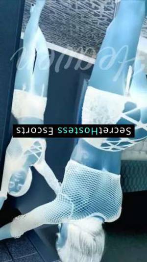 24 year old Escort in Wilmington DE Luxurious 24-Year-Old Escort Heaven - Captivating brown eyes