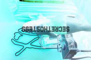 0 year old Hispanic Escort in Houston TX Soft Touch and a Sweet Escape bubble baths, candles, and a 