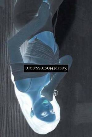 22 year old Arabian Escort in Istanbul Leyla Your Sensual and Saucy Playmate for Unforgettably 