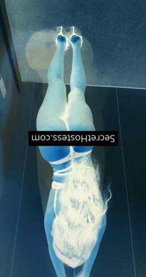 Lori 36Yrs Old Escort 71KG 171CM Tall Epsom Image - 3