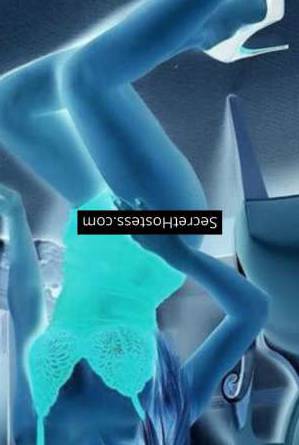 38 year old Caucasian Escort in Laval Mélissa, Independent