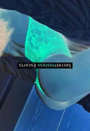 23 year old Escort in Helsinki Molly - Seductive Tallinn Escort Ready to Please You and 