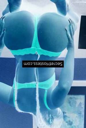 Natalie, Independent 28 year old Escort in Vancouver