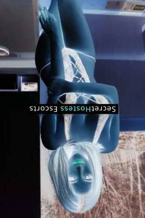 23 year old Japanese Escort in Tokyo Horny Japanese Escort Playmates in Tokyo