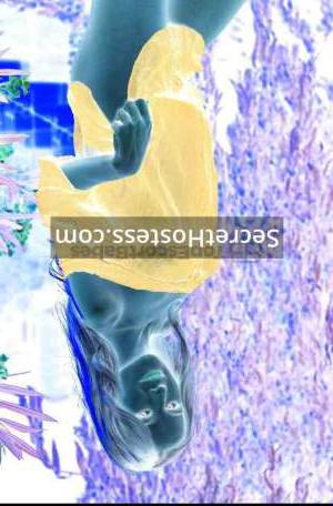 19 year old Russian Escort in Milan Suzanna, Agency