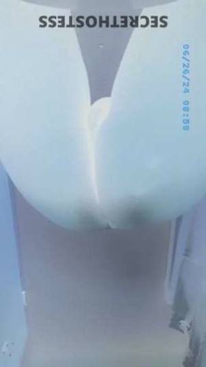 28 year old Escort in Chicago IL Sex, Fun, and Satisfaction - Bubbles, Your Naughty 28-Year-