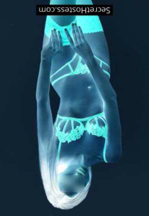 23 year old Escort in London Diana - Blue Velvet