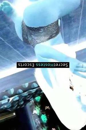 29 year old Colombian Escort in Vienna newly arrived Colombian escort, Ella, 29, with mesmerizing 