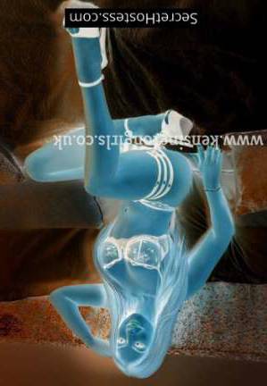 20 year old Escort in London Kensington Girls Esmeralda