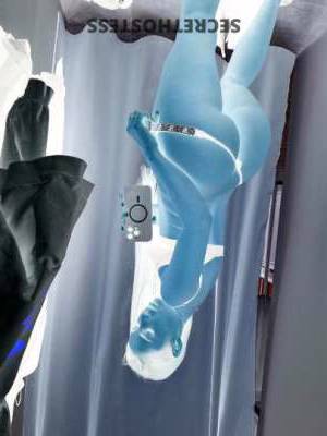 KARLA 26Yrs Old Escort Janesville WI Image - 1