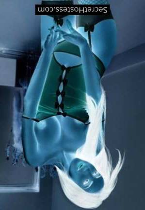 25 year old Escort in London VIP Loretta London Escort