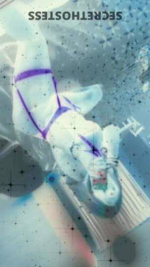 26 year old Caucasian Escort in Springfield MO Naughty and Flirty 26-Year-Old Mystiireign Incall Escort - 