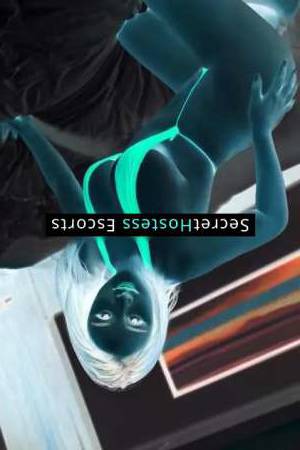 23 year old Asian Escort in Indianapolis IN New Arrivals Naughty and Delectable with Gorgeous Black Hair