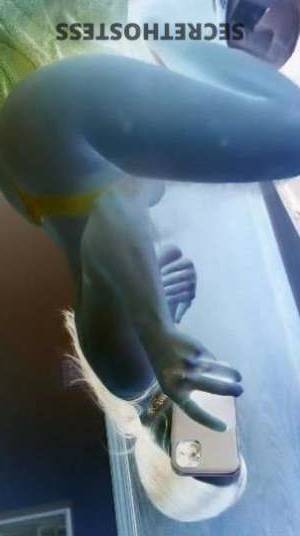 19 year old Mexican Escort in Oklahoma City OK Visiting OKC Airport Area! Sky, Your Favorite Mexican Beauty