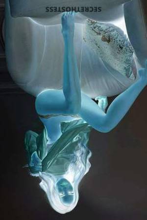 23 year old Escort in Dubai Captivating Companion Belia's Exquisite elegance and 