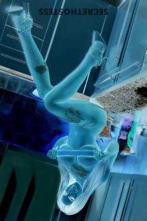 24 year old Escort in Dubai Experience Elin's Exquisite Beauty The Definition of 