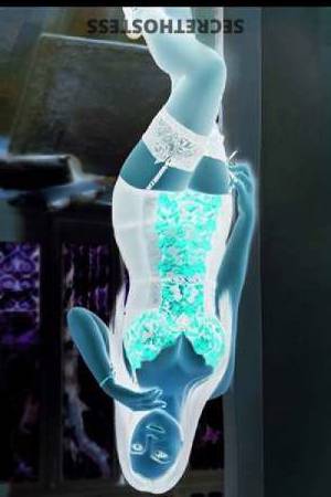 24 year old Escort in Dubai Peri Your Satisfaction Guaranteed