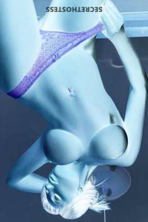 25 year old Escort in Dubai Libas Your Ultimate Club Companion and Dinner Date