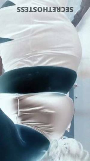 29Yrs Old Escort Louisville KY Image - 8