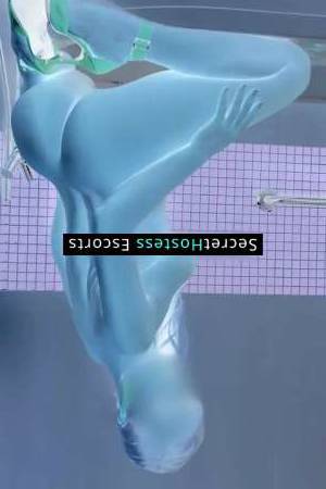35 year old Italian Escort in Torino Seeking Delightful Companionship? Try Me