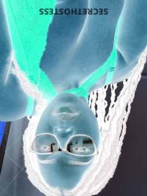 19 year old Escort in Panama City FL Hi there, I'm Arayna, the sexy young sugar plum you&#