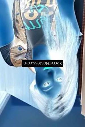 27 year old Indian Escort in Hyderabad Stunning Indian Escort Ashnai Mittal for Sophisticated and 