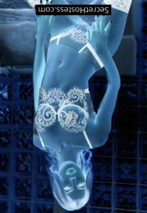 21 year old Escort in London Dolores VIP Escort