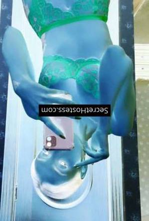 30 year old Caucasian Escort in London Monica, Agency