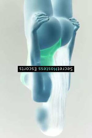 22 year old Colombian Escort in Malaga Enchanting Elegance Paula, Your Luxurious Companion