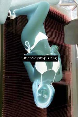 22 year old Asian Escort in Phuket Pinky, Agency