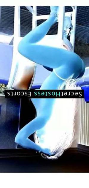 29 year old Venezuelan Escort in Toronto Escort Services Offered Fun, Sexy, and Party-Friendly