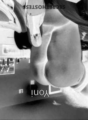 25 year old Escort in Rochester NY Unleash Your Wildest Desires Yoni Is Your Ultimate Naughty 