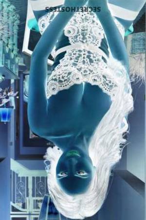 25 year old Escort in Dubai Gina Your Bisexual Companion for Unforgettable Moments