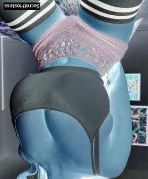 26 year old Escort in San Diego CA Hot and Spicy Vee Smith - Flirty, Petite Escort for Your 