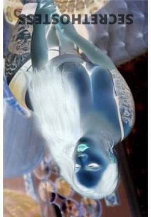 40 year old Escort in Salem OR Naughty party lover