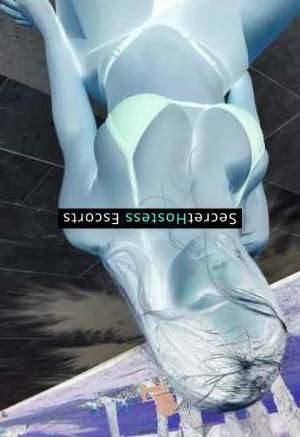 25 year old Ukrainian Escort in Budapest Hot Ukrainian escort Aiddsa with mesmerizing brown eyes and 