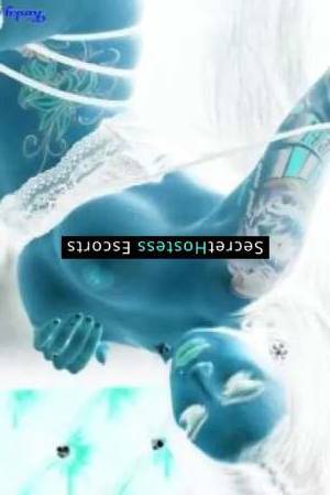 33 year old Italian Escort in Munich Bella Your Ultimate Playmate