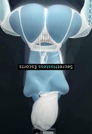 22 year old African Escort in Kyrenia Hey there, handsome! Flirtatious Fun with Sultry and Sassy 