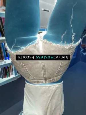 34 year old Escort in Los Angeles CA Enrapturing Dolores