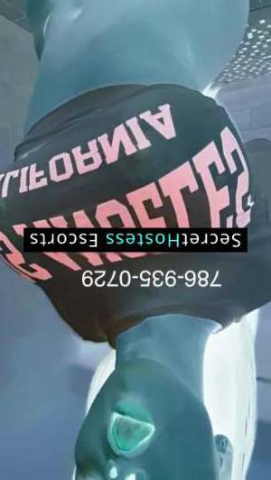 28 year old Escort in Richmond VA GramoAwaits Experience Sensual Indulgence with SecretHostess