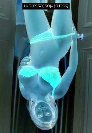 28 year old Escort in London Iris Sensual London Companion