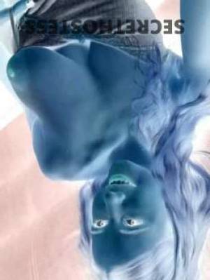 21 year old Australian Escort in Chermside Brisbane The Ultimate Playtime with aFlirty andPlayful Escort - Ivy