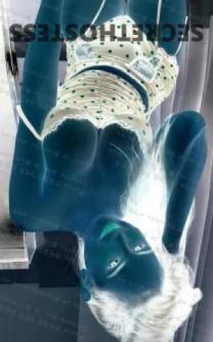 26 year old Escort in Mooloolaba Sunshine Coast Independent and Sensual Sugar Babe on the Sunshine Coast, 