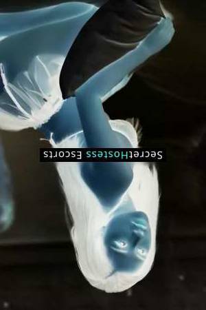 24 year old Thai Escort in Chiang Mai "Meet Keaw, Your Seductive Thai Escort for Heavenly 